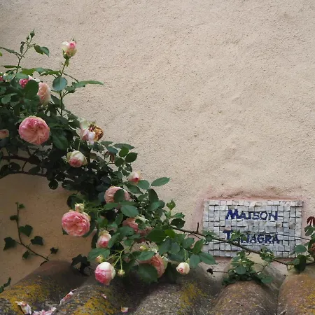Tanagra : Maison Avec Piscine Et Vue Exceptionnelle بيت للعطل *