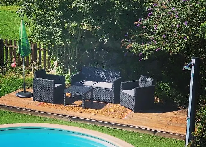 Hébergement de vacances Tanagra : Maison Avec Piscine Et Vue Exceptionnelle *