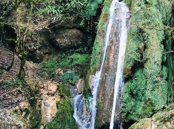 Tanagra : Maison Avec Piscine Et Vue Exceptionnelle * Roquefort-Les-Cascades