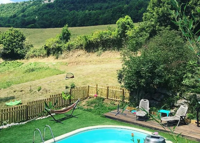 Tanagra : Maison Avec Piscine Et Vue Exceptionnelle Roquefort-Les-Cascades